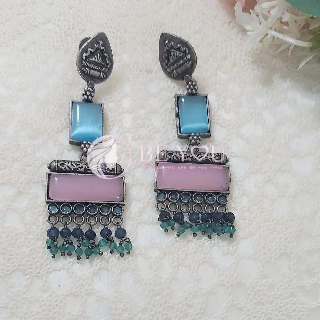 AAYAT- MONALISA EARRINGS