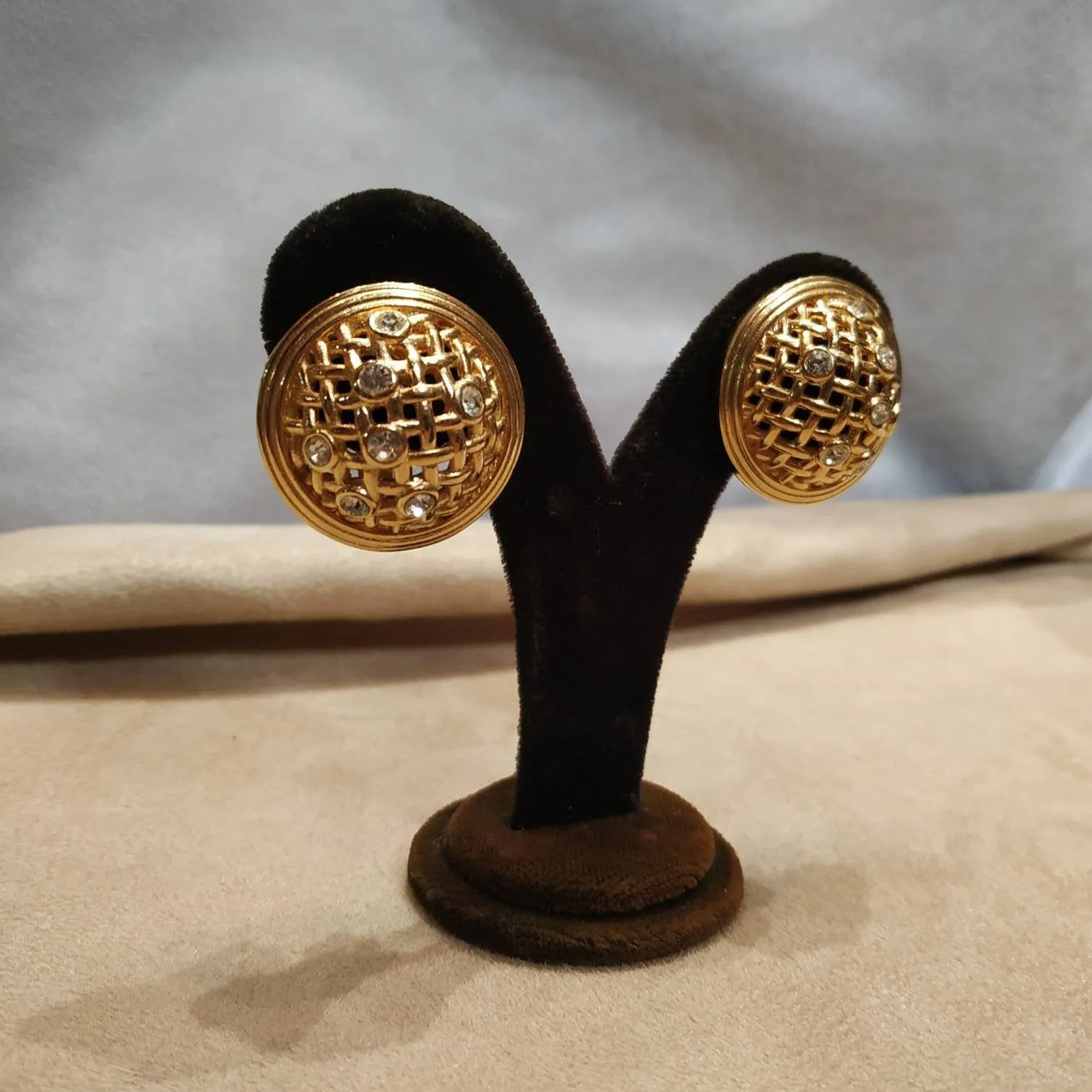Christian Dior Earrings vintage gold weaving clip on