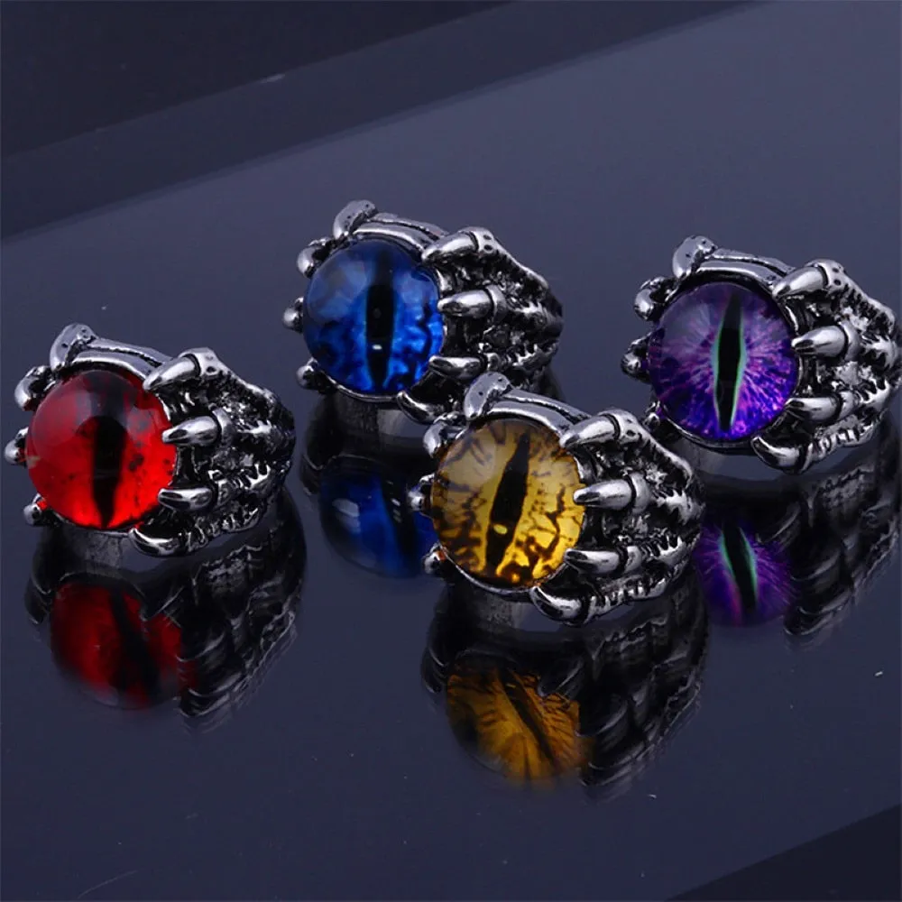 Claw Ring With Eye