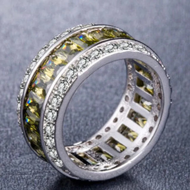 Colorful Rings