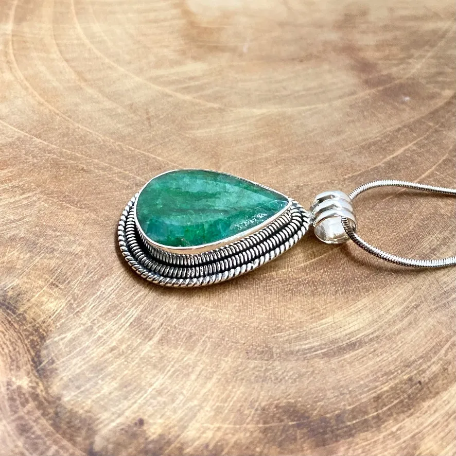 Emerald Quartz Teardrop Pendant - Phoenix