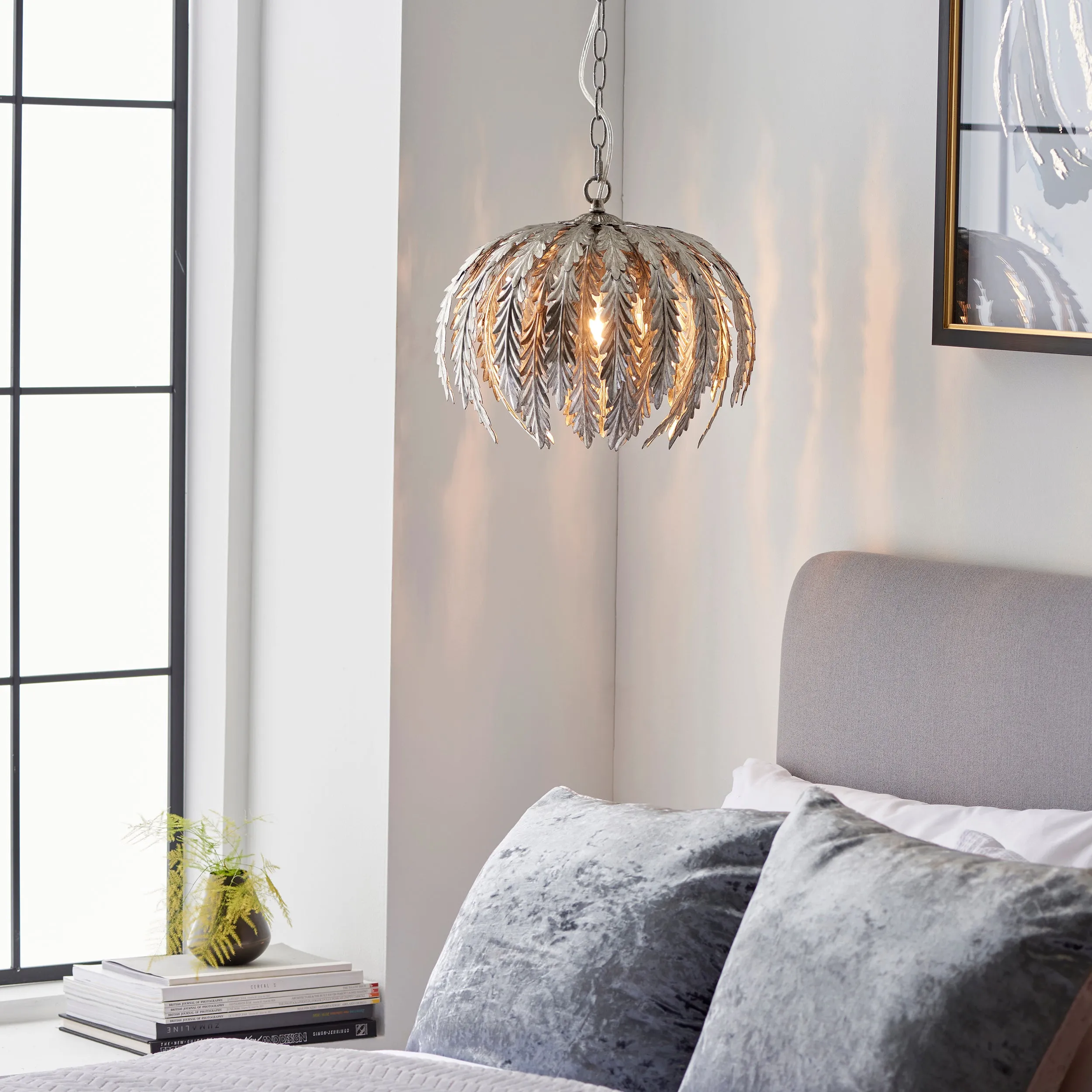 Endon 98044 Delphine 1lt Pendant Silver leaf 10W LED E27 (Required)