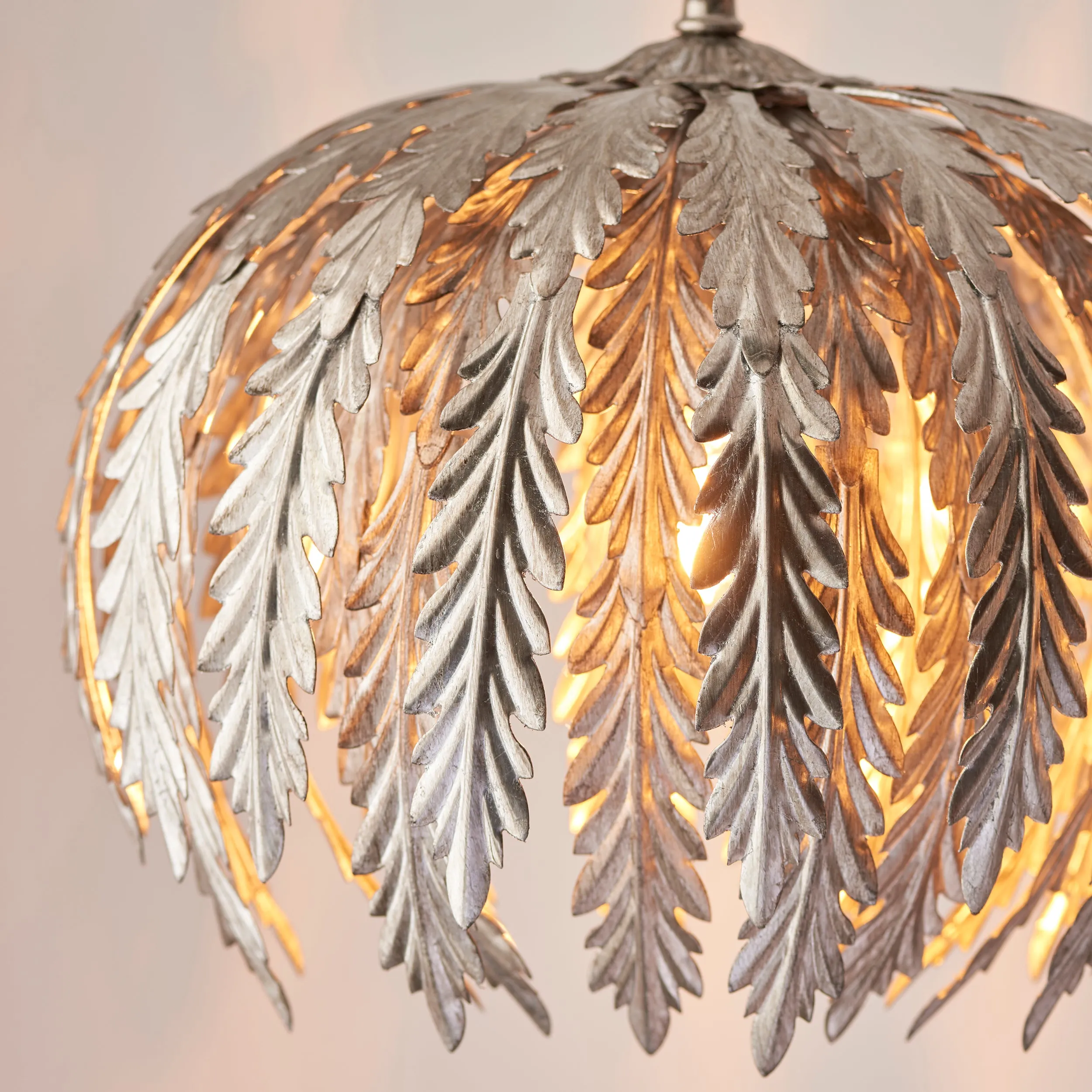Endon 98044 Delphine 1lt Pendant Silver leaf 10W LED E27 (Required)