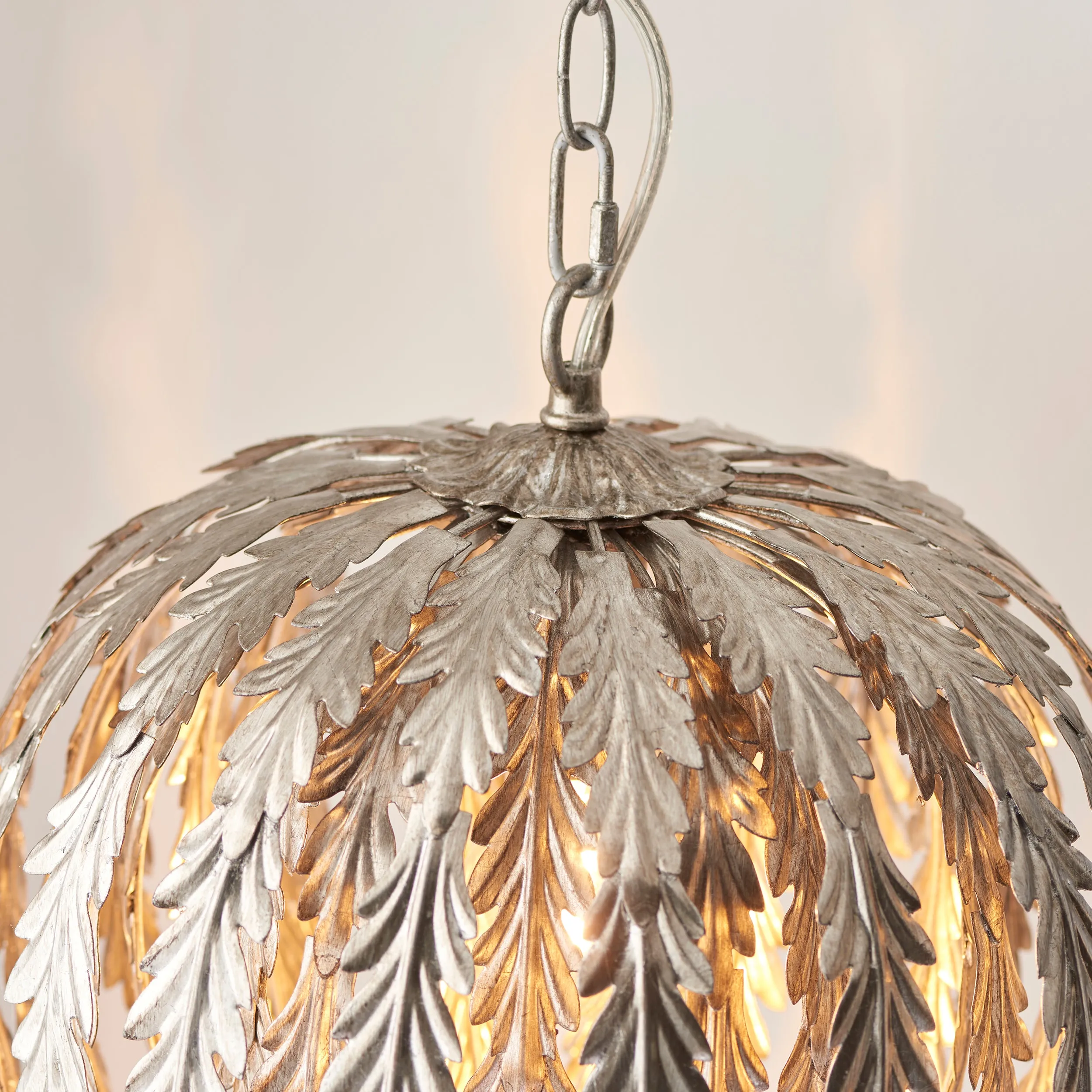 Endon 98044 Delphine 1lt Pendant Silver leaf 10W LED E27 (Required)