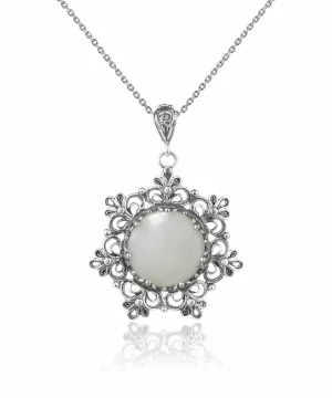 Filigree Silver Flower Figured Mother of Pearl Gemstone Woman Pendant Necklace