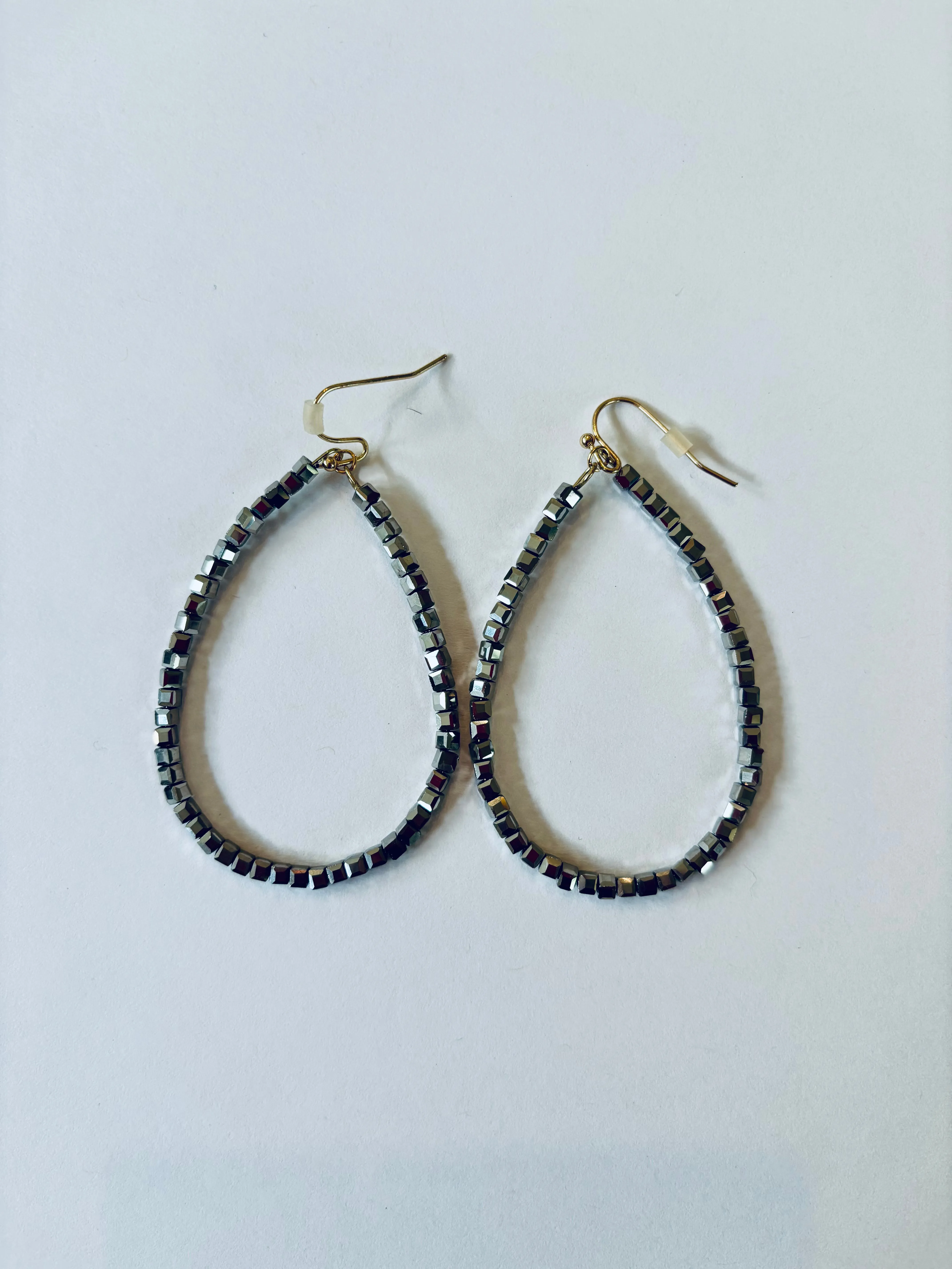 GLASS BEAD TEARDROP EARRINGS