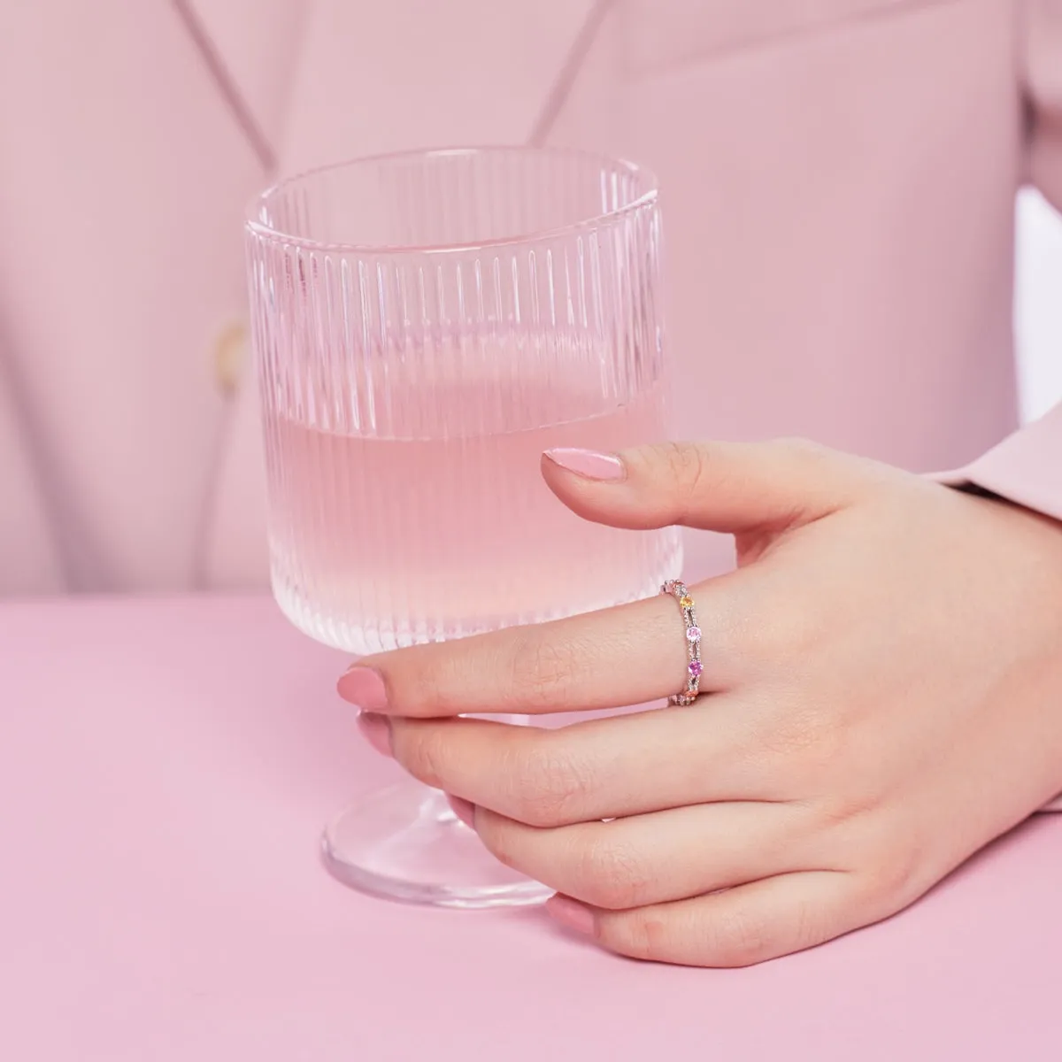 [Goodv]Sparkling Colorful Round Cut Tennis Ring