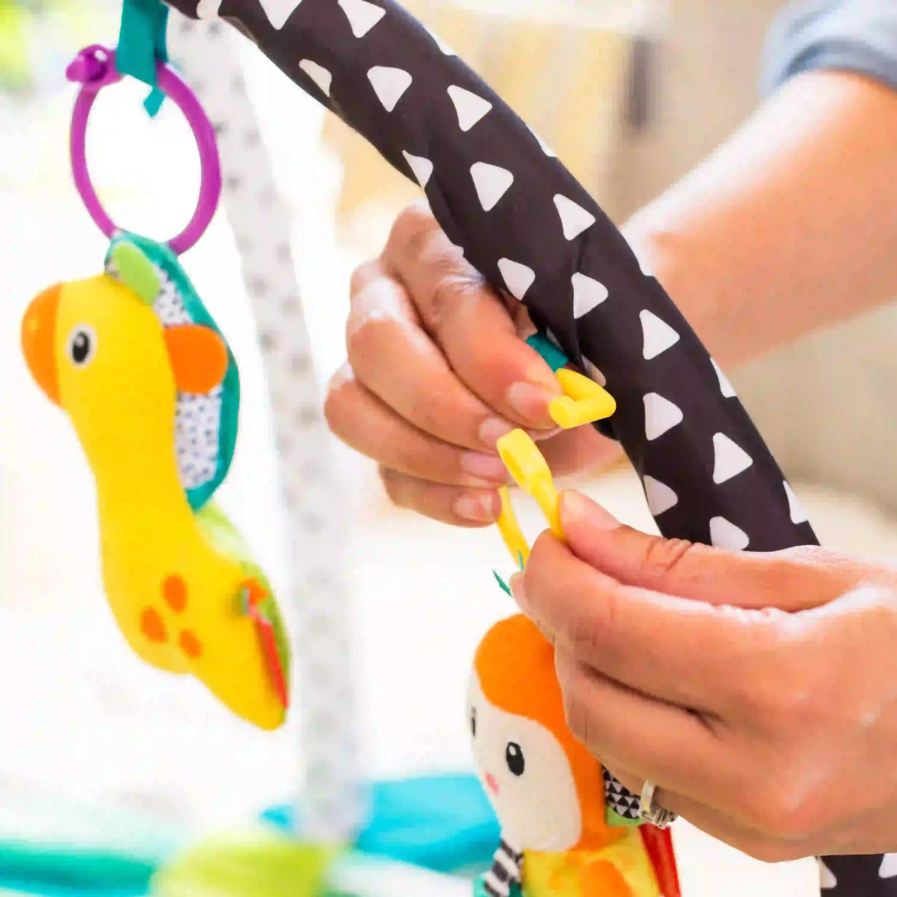 Infantino Tag Along Travel Pals