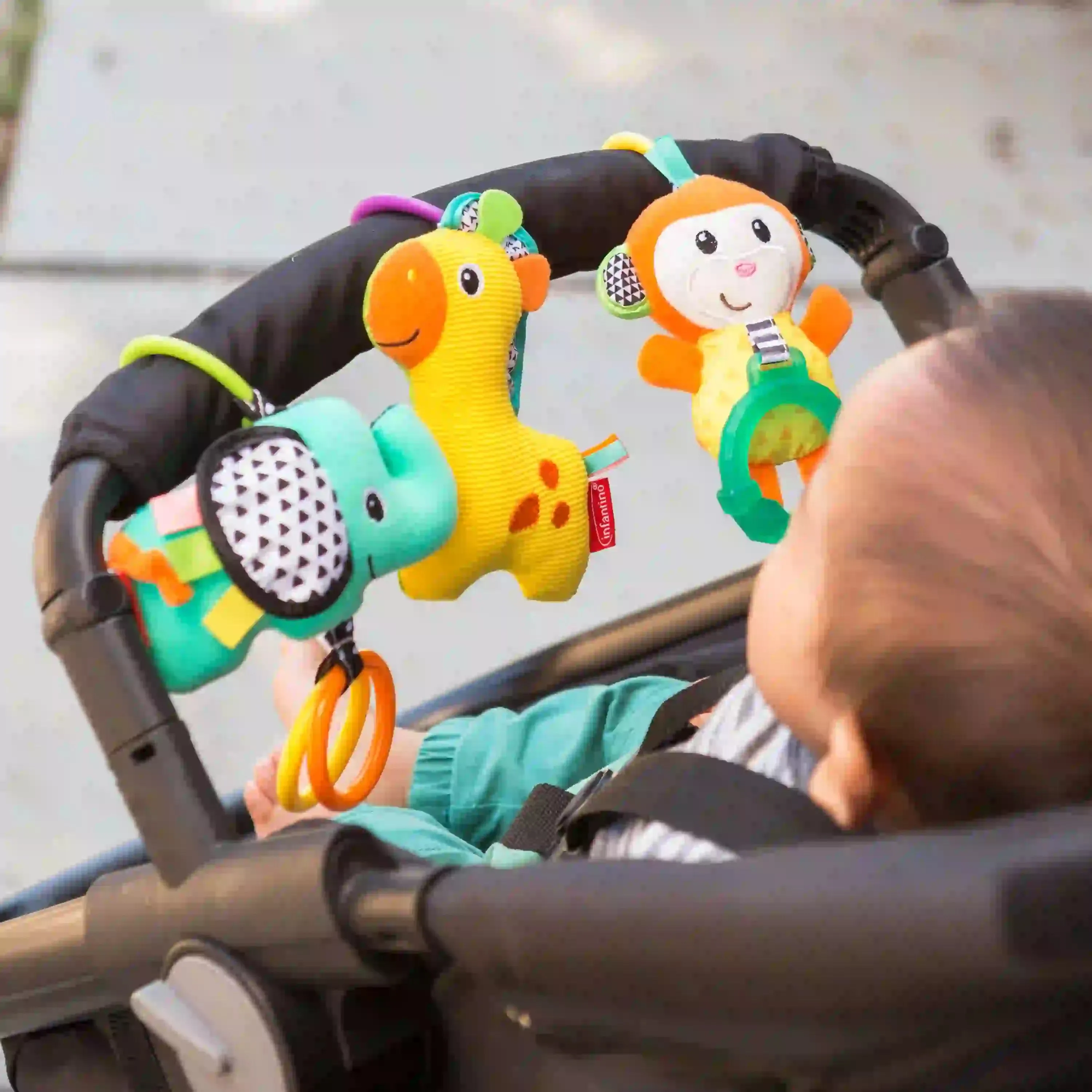 Infantino Tag Along Travel Pals
