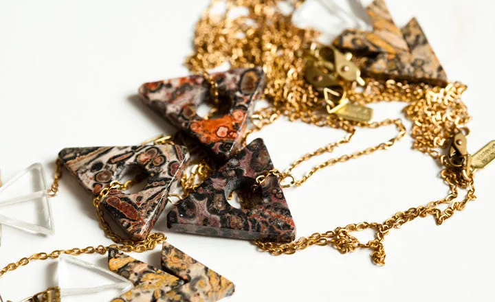 LEOPARD LARIAT NECKLACE