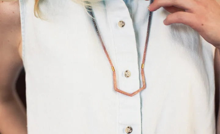 MADDER AND LOGWOOD ARROW NECKLACE