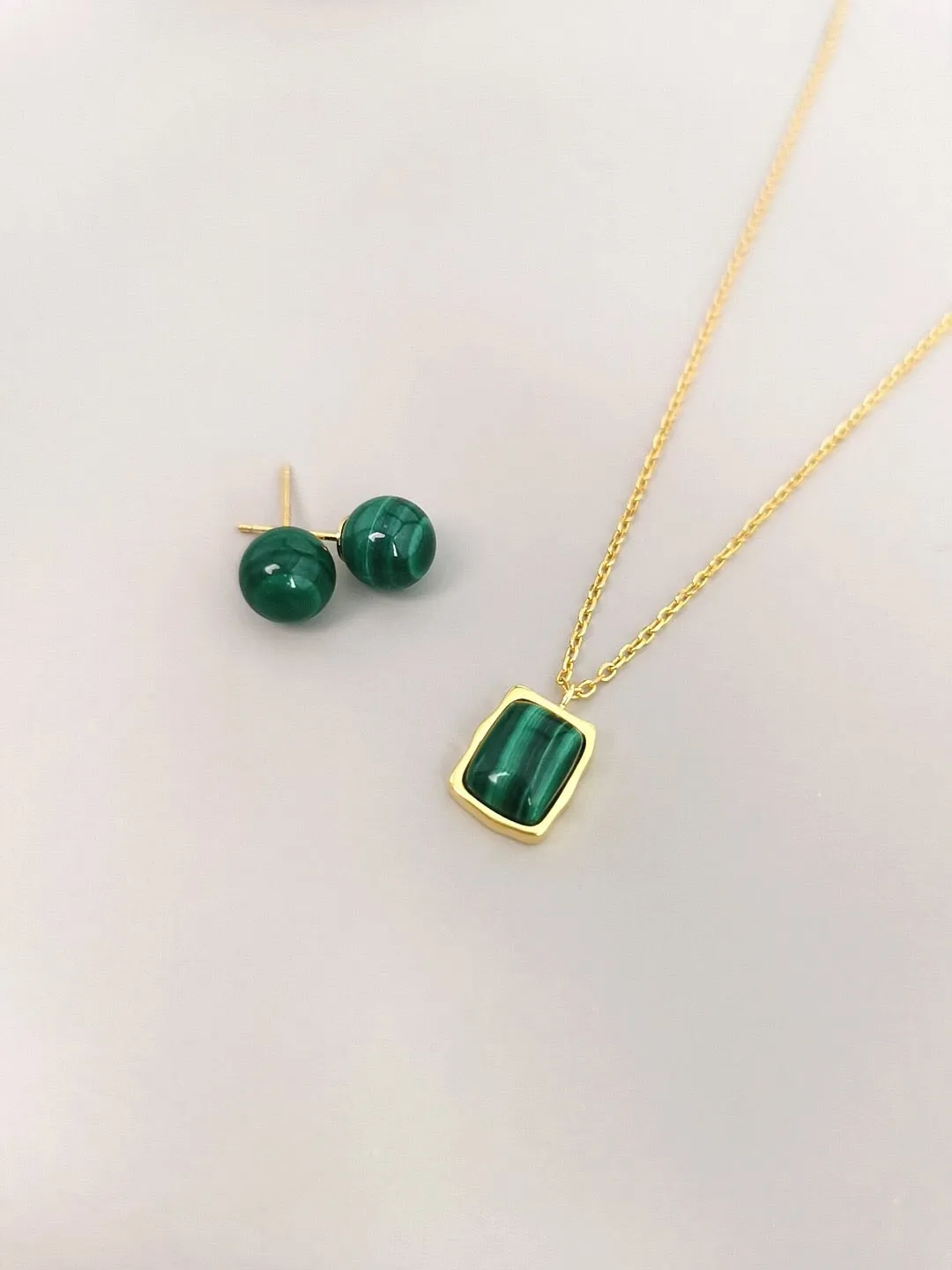 Malachite Pendant Necklace in Gold Vermeil