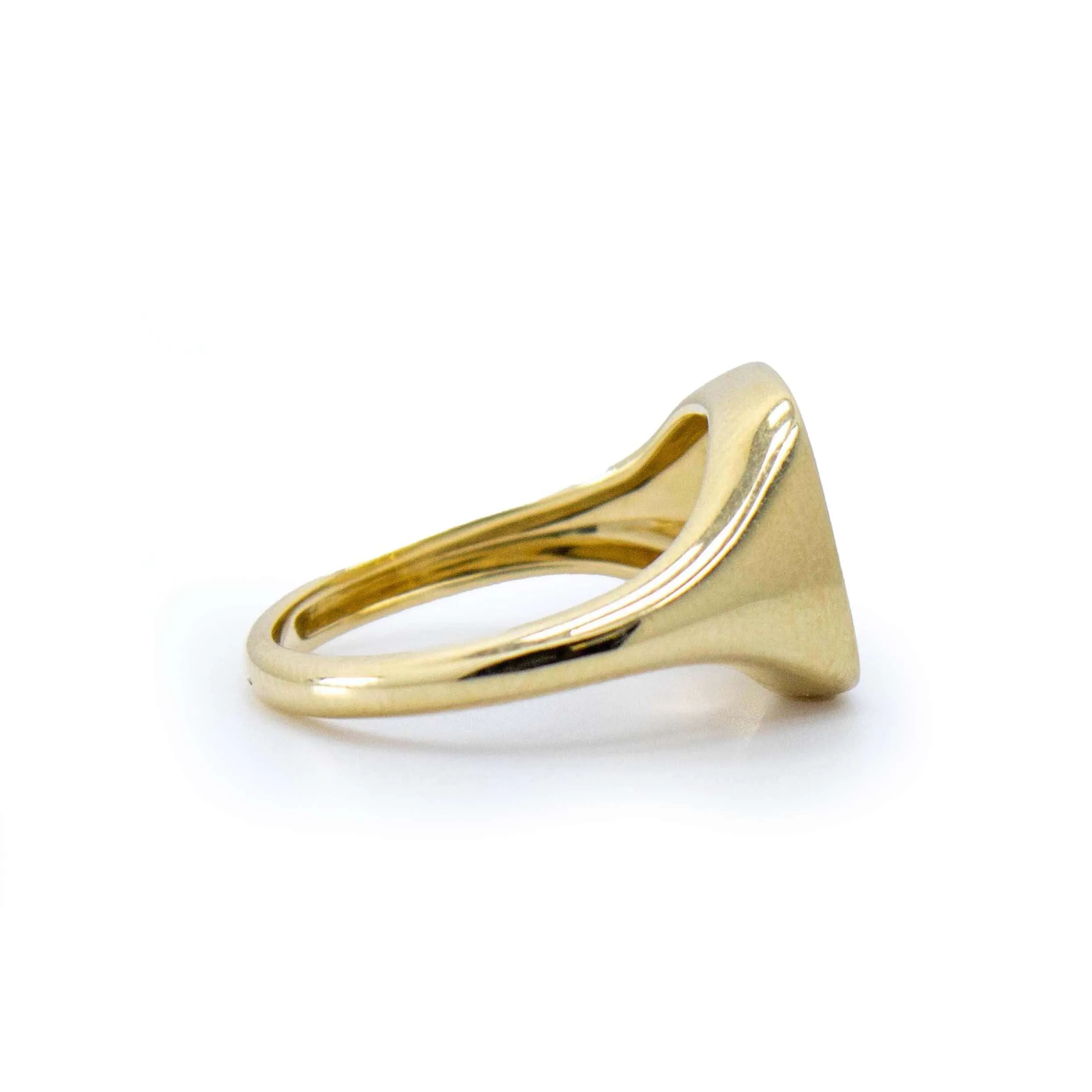 Roman Gold Signet Ring