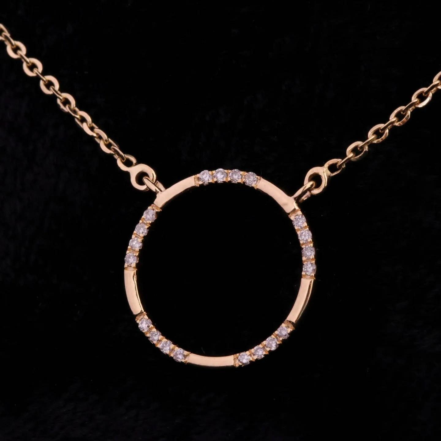 Round Silver 925 Pendant Necklace