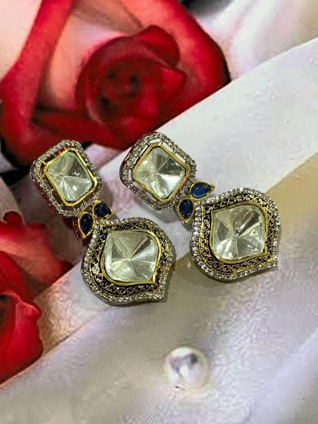 Sparkling Crystal Earring