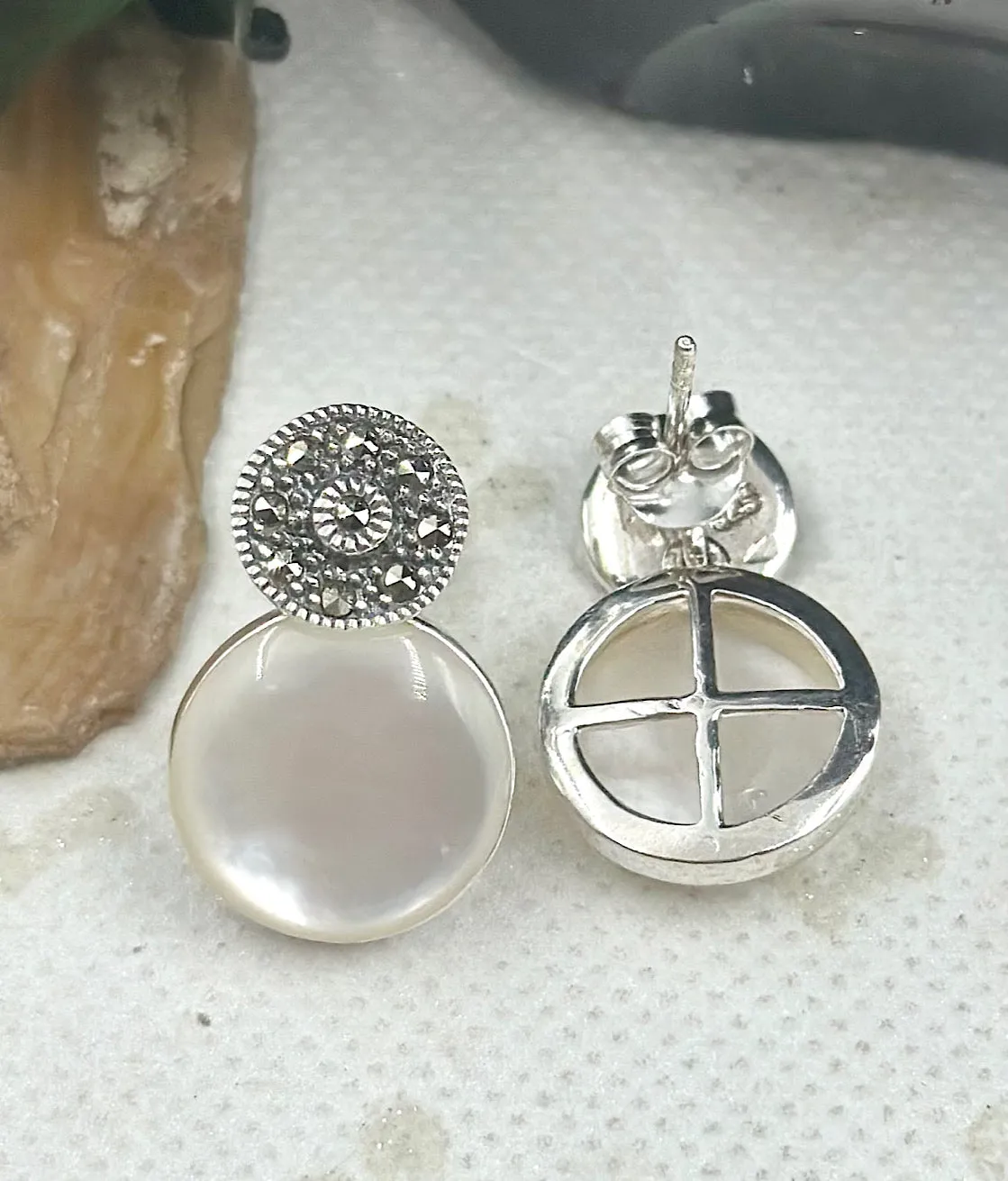 The Silver Marcasite Earrings (Mother of Pearl)