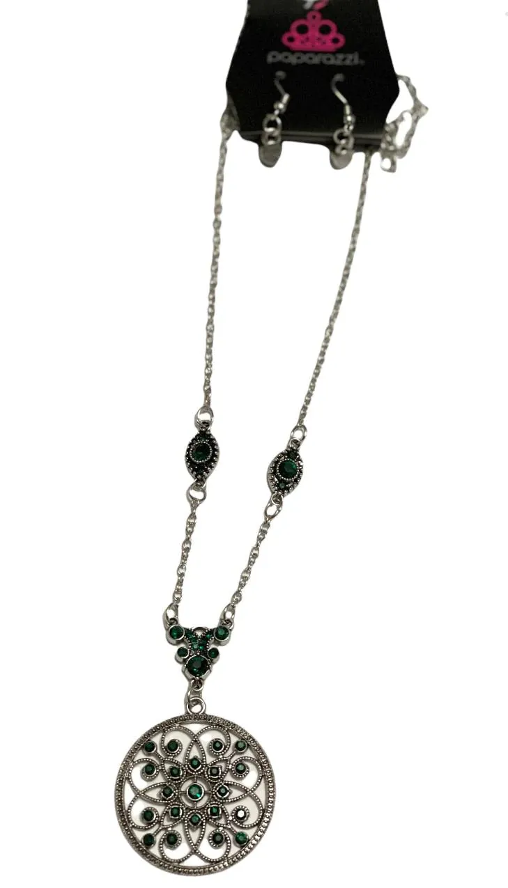 TIMELESS Traveler - Green Necklace - Fashion Fix