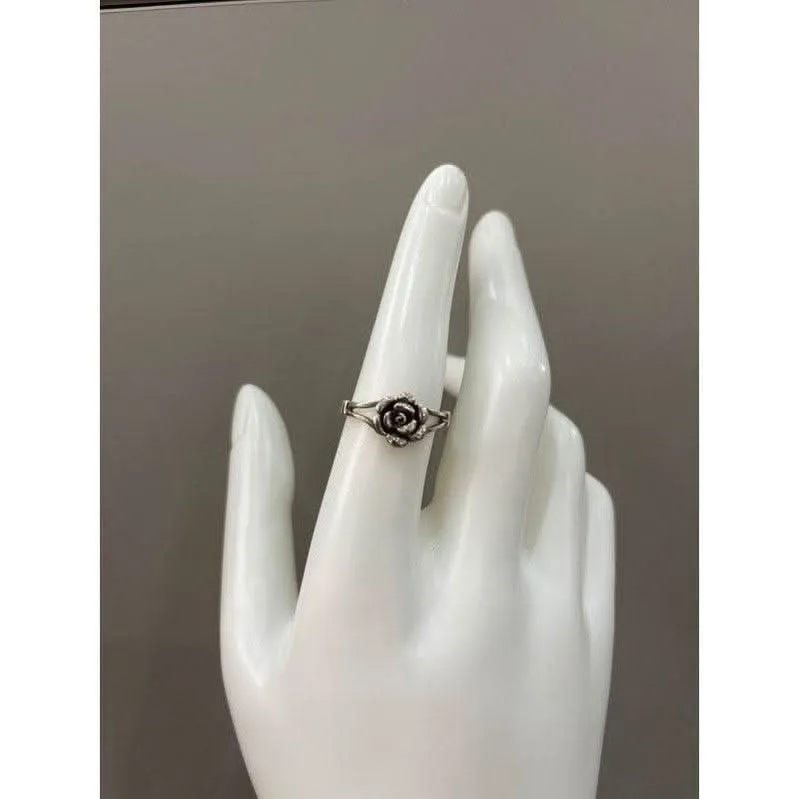 Vintage Tropical Breeze: Sterling Silver Rings Infused with Comfort and Vibes