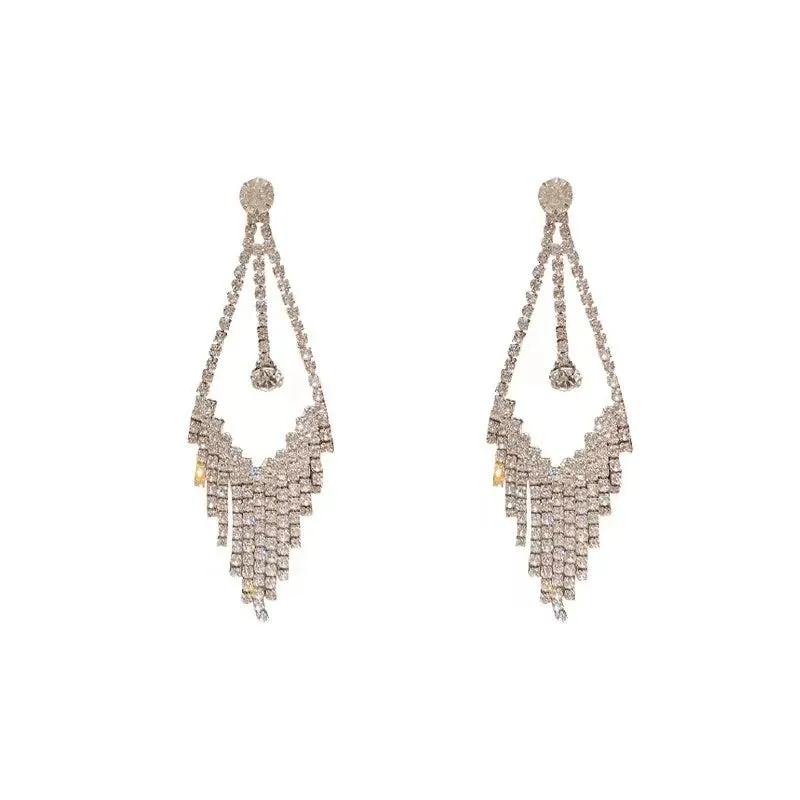 Wardrobes by Chen Luxury Sparkling Sliver Geometric Diamond Earrings- che