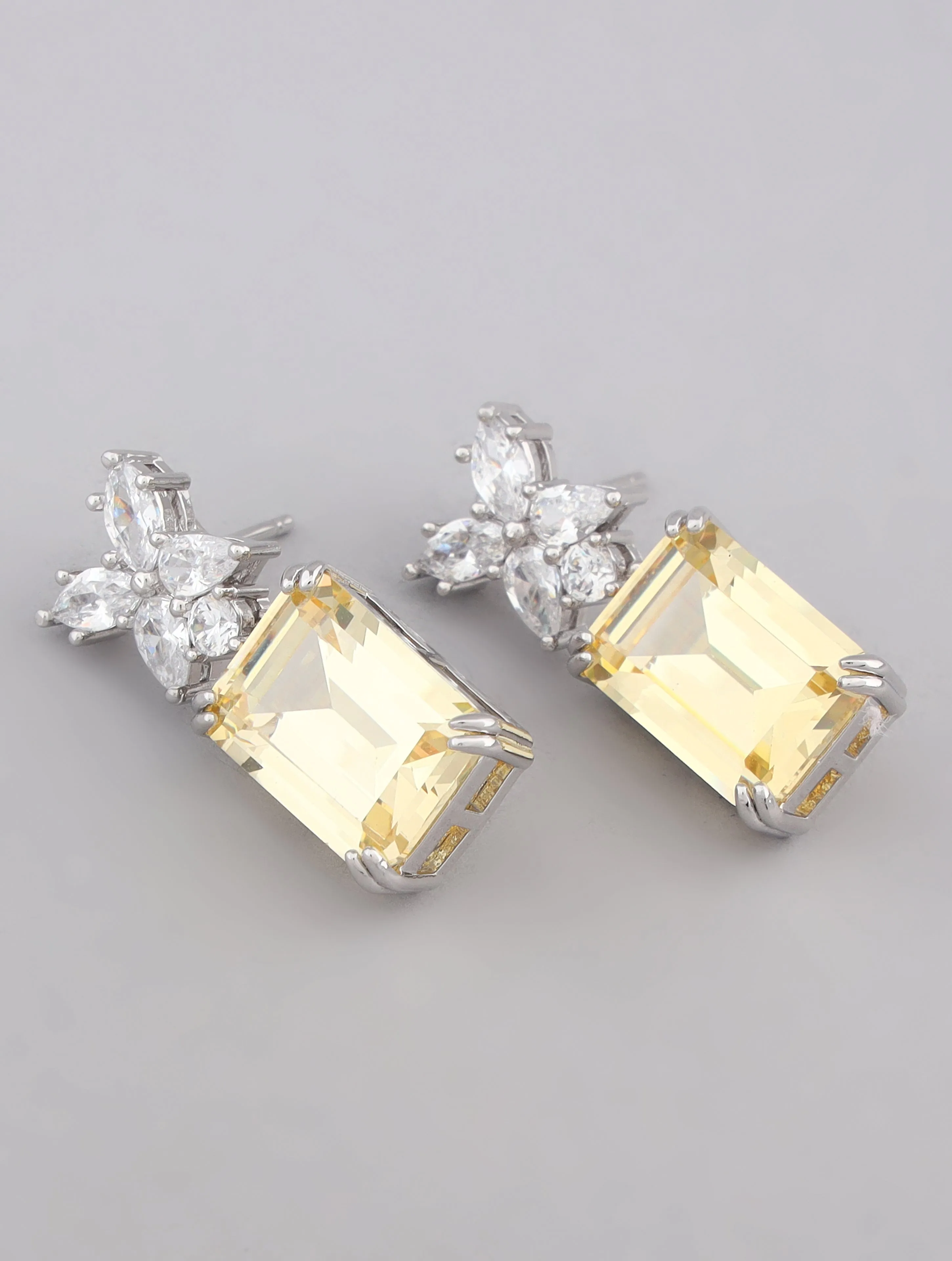 Yellow Saphire Earrings